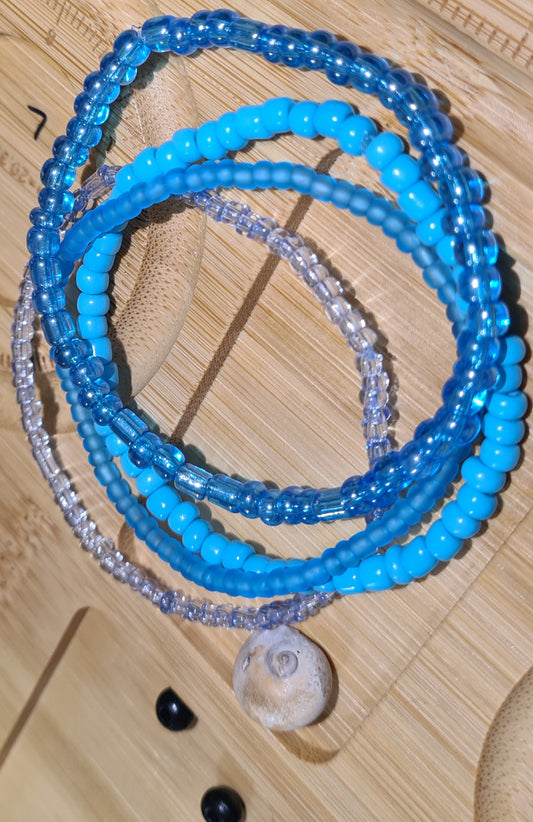 Blue Set of 4 bracelets